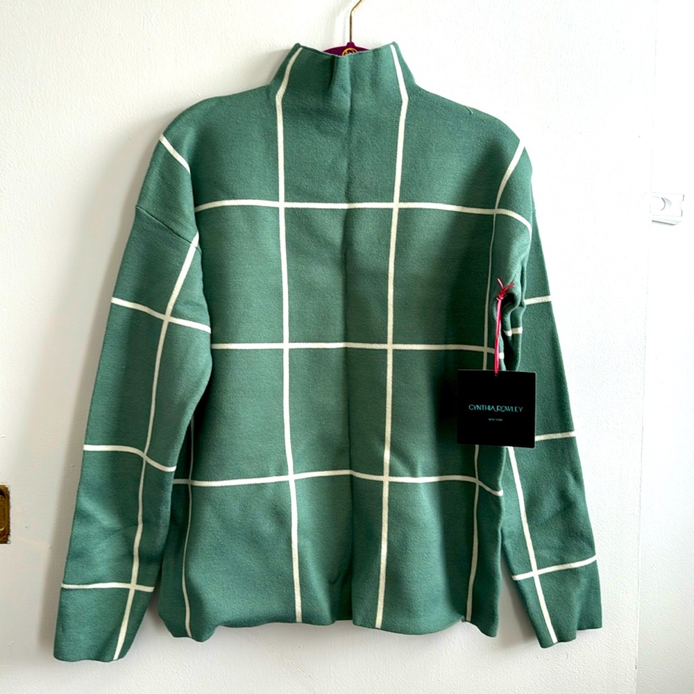 BRAND NEW: Cynthia Rowley Light Green Sweater